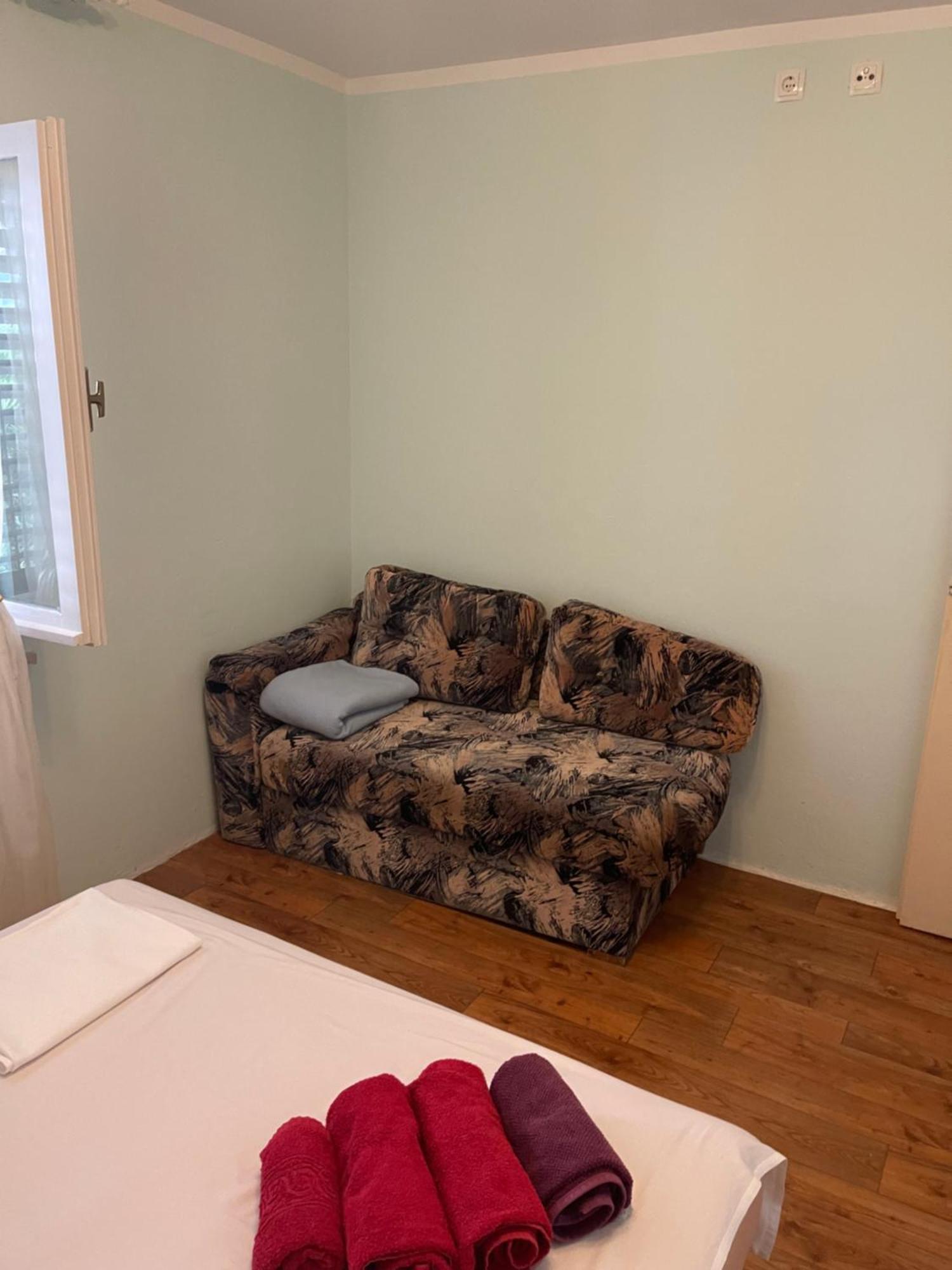 Holiday Home 1 比比涅 外观 照片