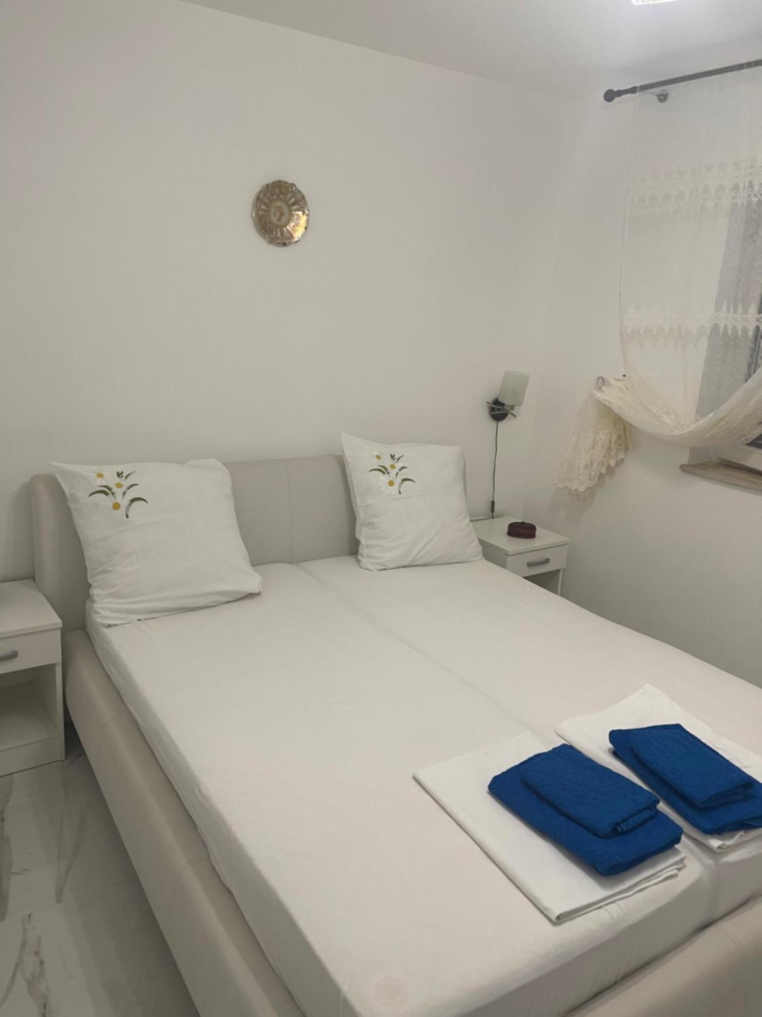 Holiday Home 1 比比涅 外观 照片