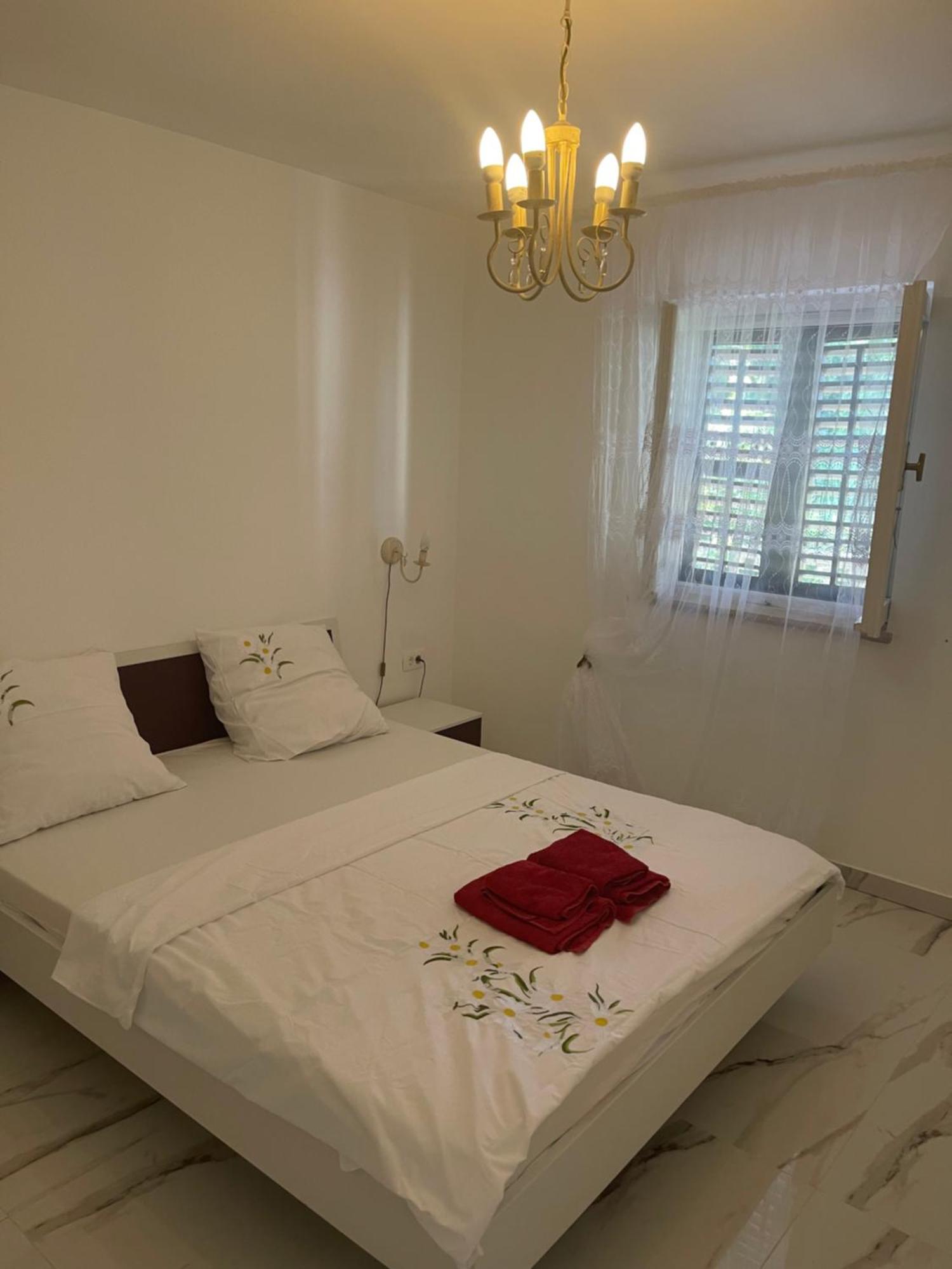 Holiday Home 1 比比涅 外观 照片