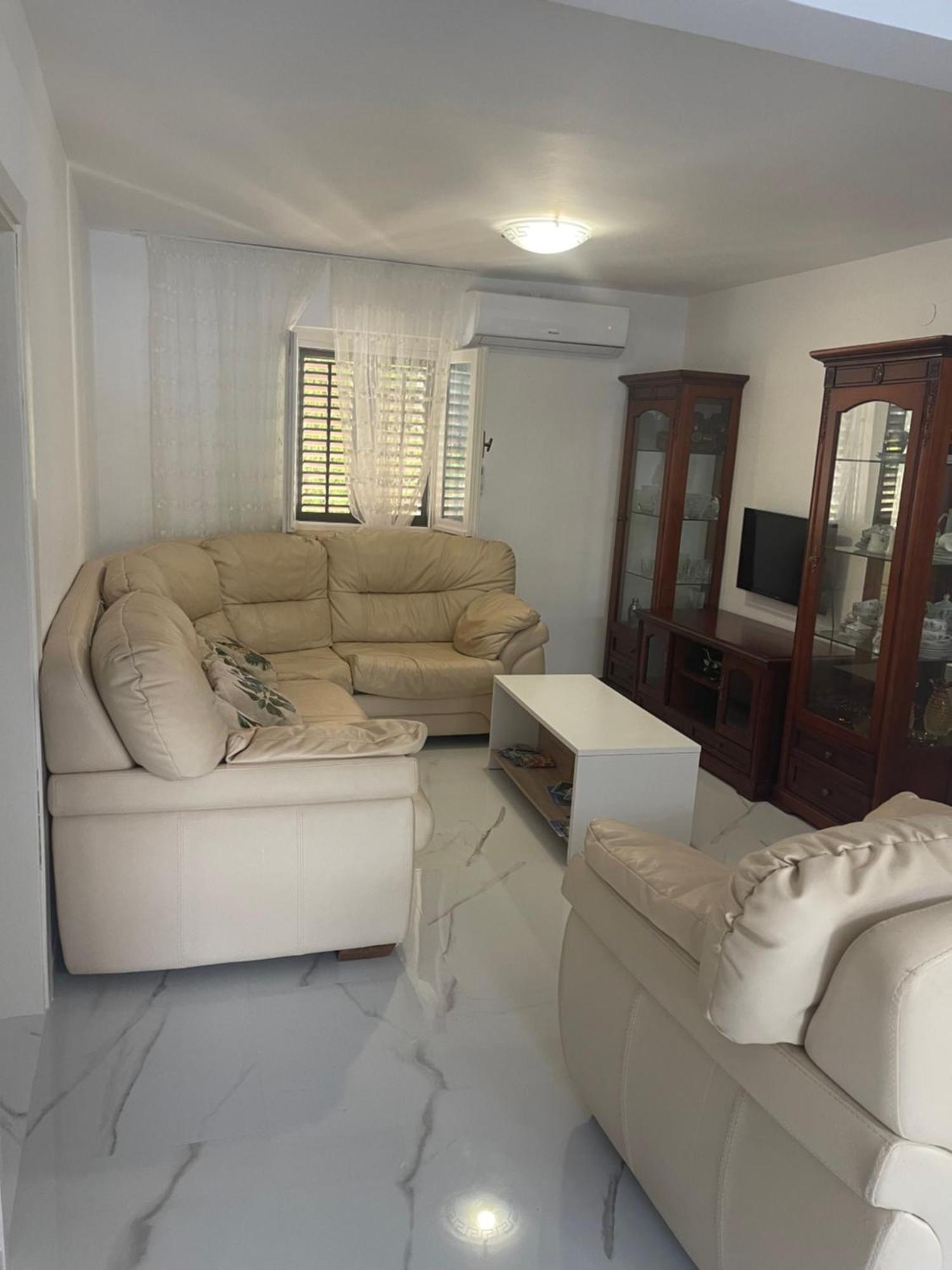 Holiday Home 1 比比涅 外观 照片