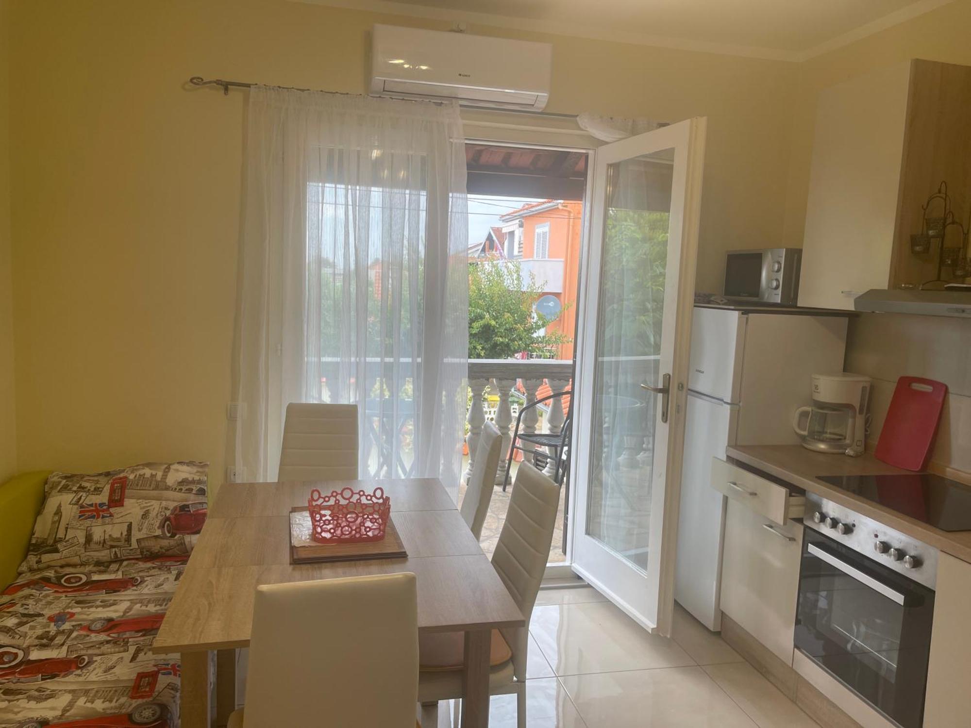 Holiday Home 1 比比涅 外观 照片