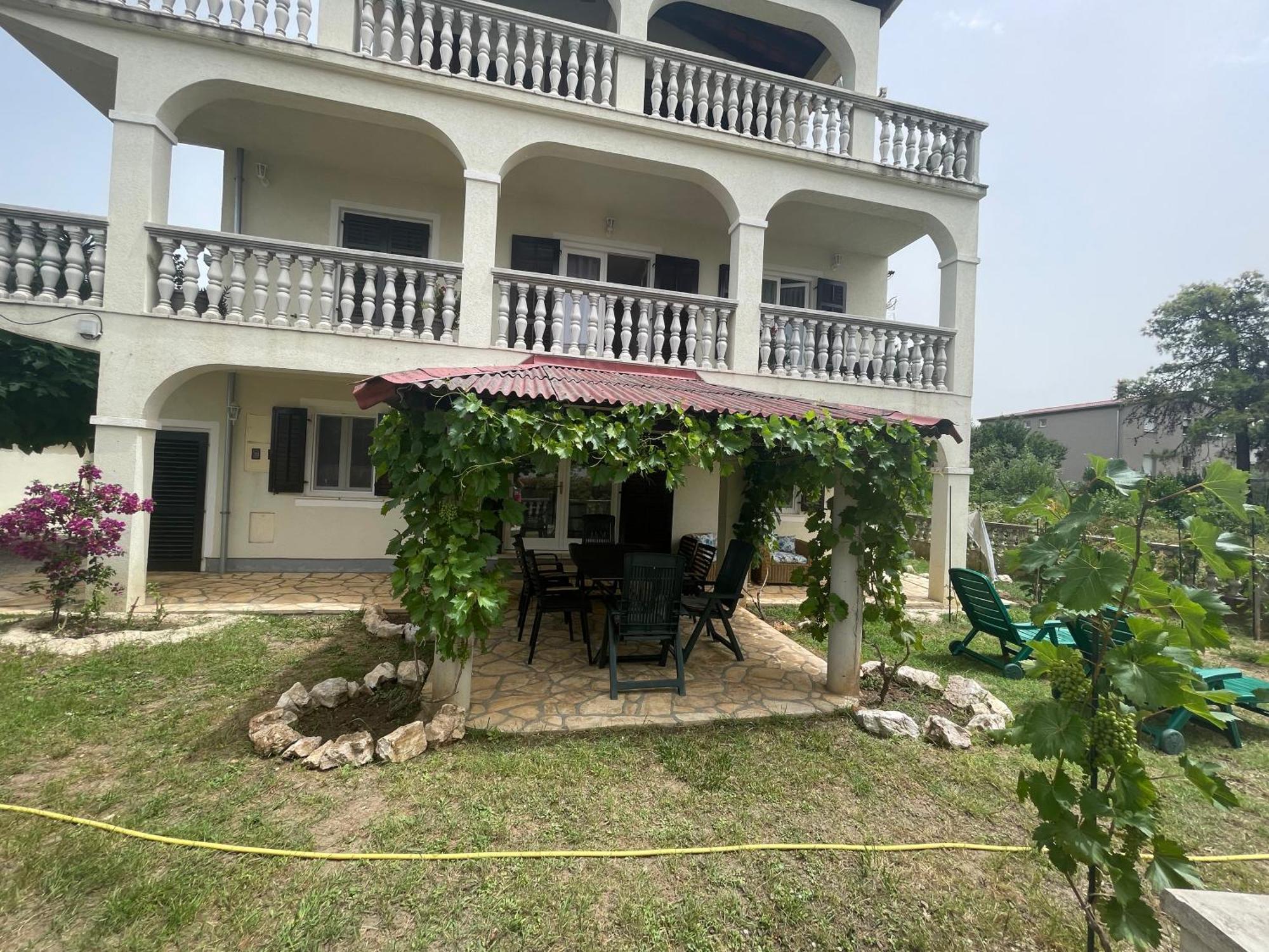 Holiday Home 1 比比涅 外观 照片